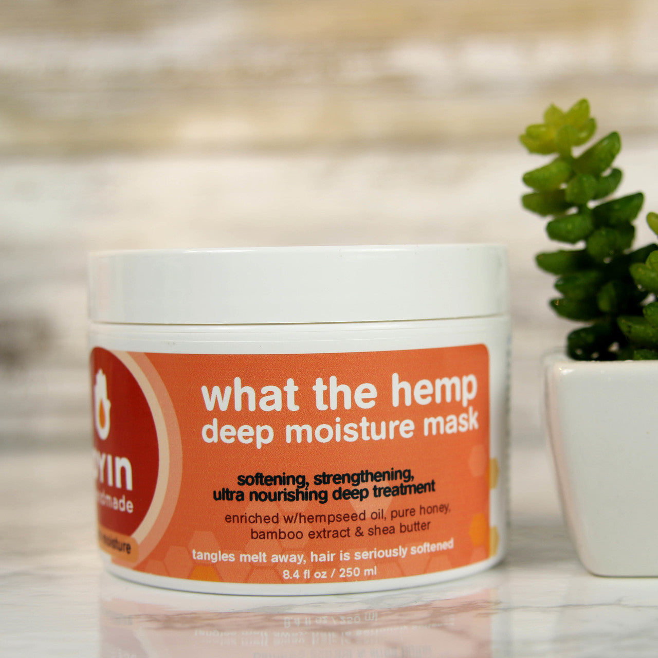 yoo hey＊ハンドメイドマスク　やわらかコットンリネン What the HEMP? Oyin's deep conditioning mask will blow your mind